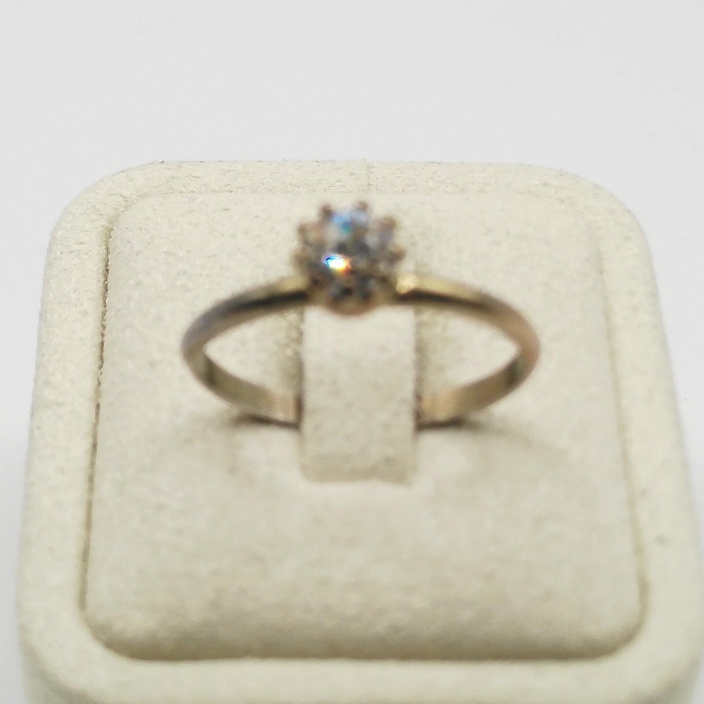 Vintage Gold Tone Solitaire Ring Round Clear Stone Size 8.75 Minimalist Stacker